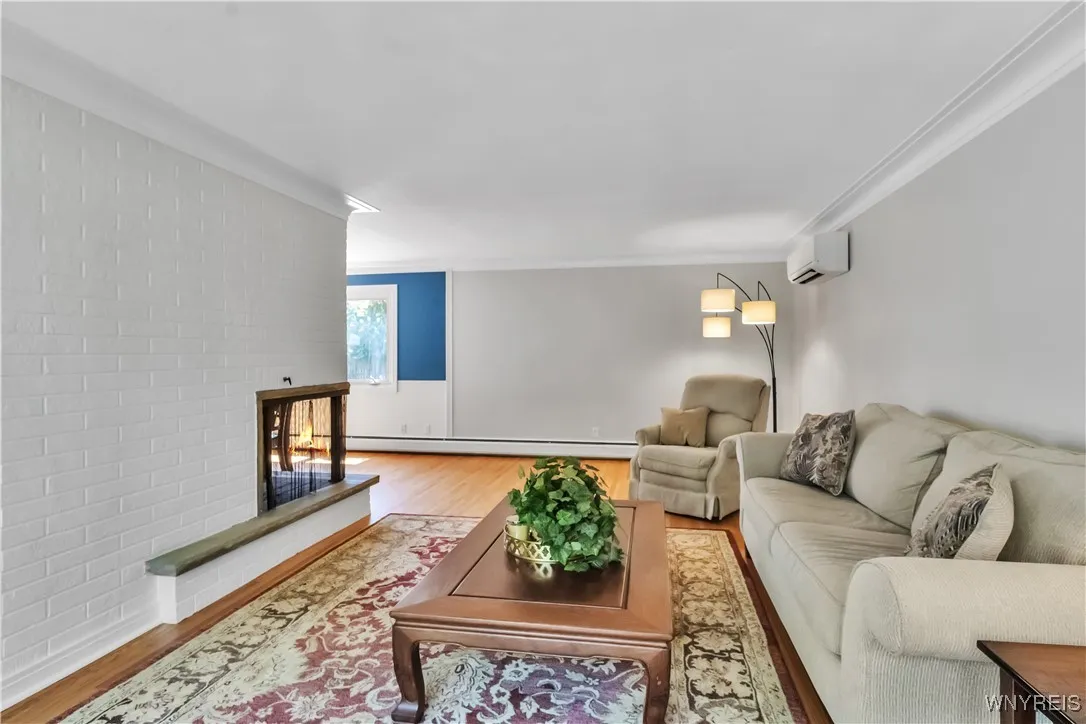 21 Tee Court, Amherst, New York 14221, Amherst, New York 14221, 4 Bedrooms Bedrooms, 9 Rooms Rooms,2 BathroomsBathrooms,Residential,For Sale,21 Tee Court, Amherst, New York 14221,B1626362