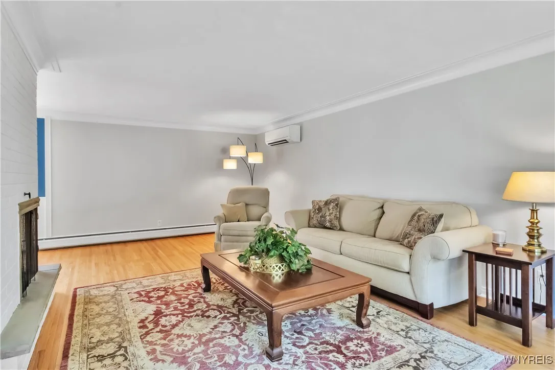 21 Tee Court, Amherst, New York 14221, Amherst, New York 14221, 4 Bedrooms Bedrooms, 9 Rooms Rooms,2 BathroomsBathrooms,Residential,For Sale,21 Tee Court, Amherst, New York 14221,B1626362