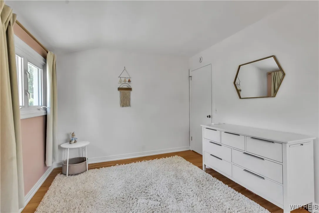 21 Tee Court, Amherst, New York 14221, Amherst, New York 14221, 4 Bedrooms Bedrooms, 9 Rooms Rooms,2 BathroomsBathrooms,Residential,For Sale,21 Tee Court, Amherst, New York 14221,B1626362