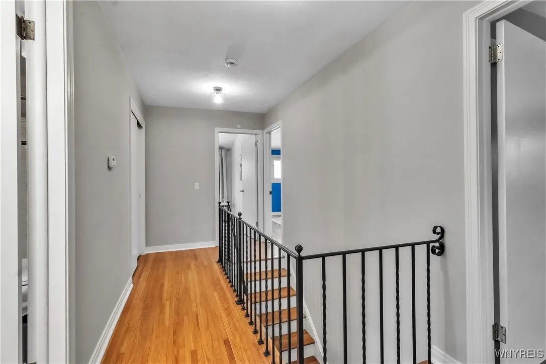 21 Tee Court, Amherst, New York 14221, Amherst, New York 14221, 4 Bedrooms Bedrooms, 9 Rooms Rooms,2 BathroomsBathrooms,Residential,For Sale,21 Tee Court, Amherst, New York 14221,B1626362