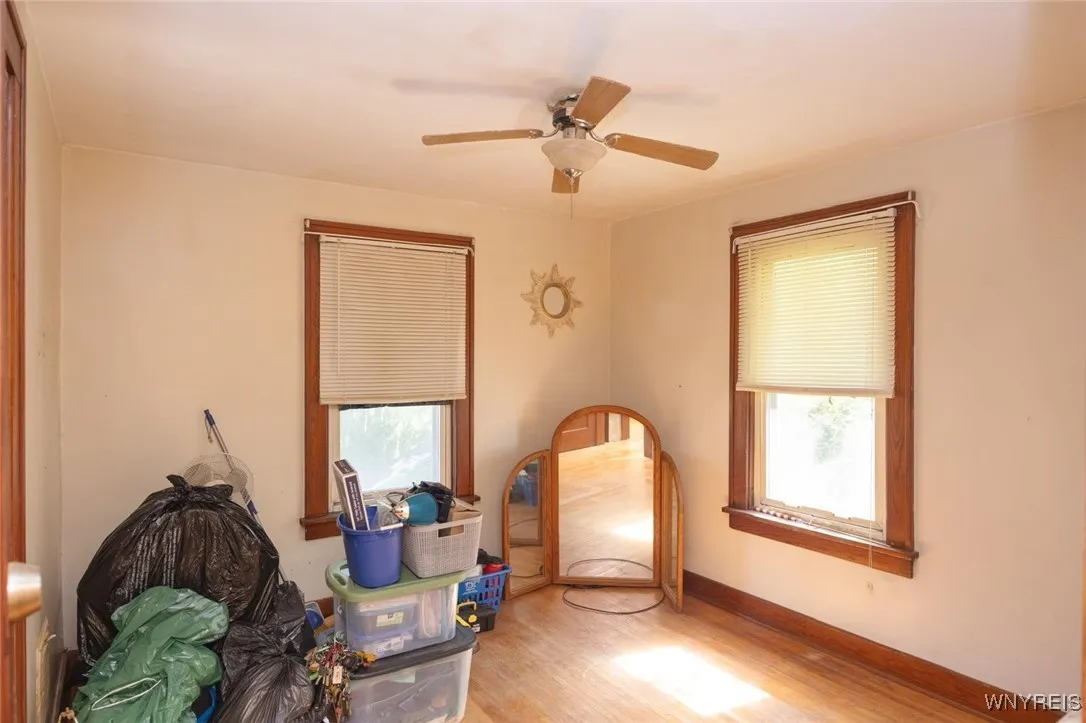 5810 Buffalo Avenue, Niagara Falls, New York 14304, Niagara Falls, New York 14304, 4 Bedrooms Bedrooms, 9 Rooms Rooms,2 BathroomsBathrooms,Residential,For Sale,5810 Buffalo Avenue, Niagara Falls, New York 14304,0,B1626119