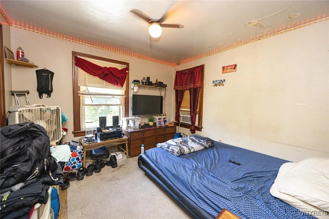 5810 Buffalo Avenue, Niagara Falls, New York 14304, Niagara Falls, New York 14304, 4 Bedrooms Bedrooms, 9 Rooms Rooms,2 BathroomsBathrooms,Residential,For Sale,5810 Buffalo Avenue, Niagara Falls, New York 14304,0,B1626119