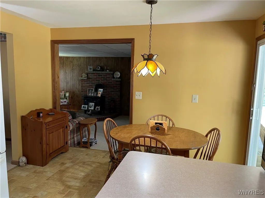 4351 Two Rod Road, Wales, New York 14052, Wales, New York 14052, 3 Bedrooms Bedrooms, 8 Rooms Rooms,1 BathroomBathrooms,Residential,Closed,4351 Two Rod Road, Wales, New York 14052,0,B1626305