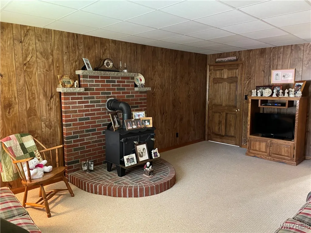 4351 Two Rod Road, Wales, New York 14052, Wales, New York 14052, 3 Bedrooms Bedrooms, 8 Rooms Rooms,1 BathroomBathrooms,Residential,Closed,4351 Two Rod Road, Wales, New York 14052,0,B1626305