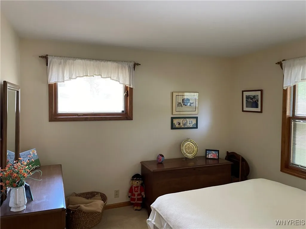 4351 Two Rod Road, Wales, New York 14052, Wales, New York 14052, 3 Bedrooms Bedrooms, 8 Rooms Rooms,1 BathroomBathrooms,Residential,Closed,4351 Two Rod Road, Wales, New York 14052,0,B1626305