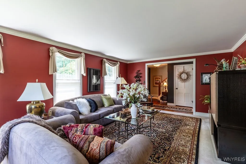 17 Briar Hill Road, Orchard Park, New York 14127, Orchard Park, New York 14127, 4 Bedrooms Bedrooms, 9 Rooms Rooms,3 BathroomsBathrooms,Residential,For Sale,17 Briar Hill Road, Orchard Park, New York 14127,B1624237
