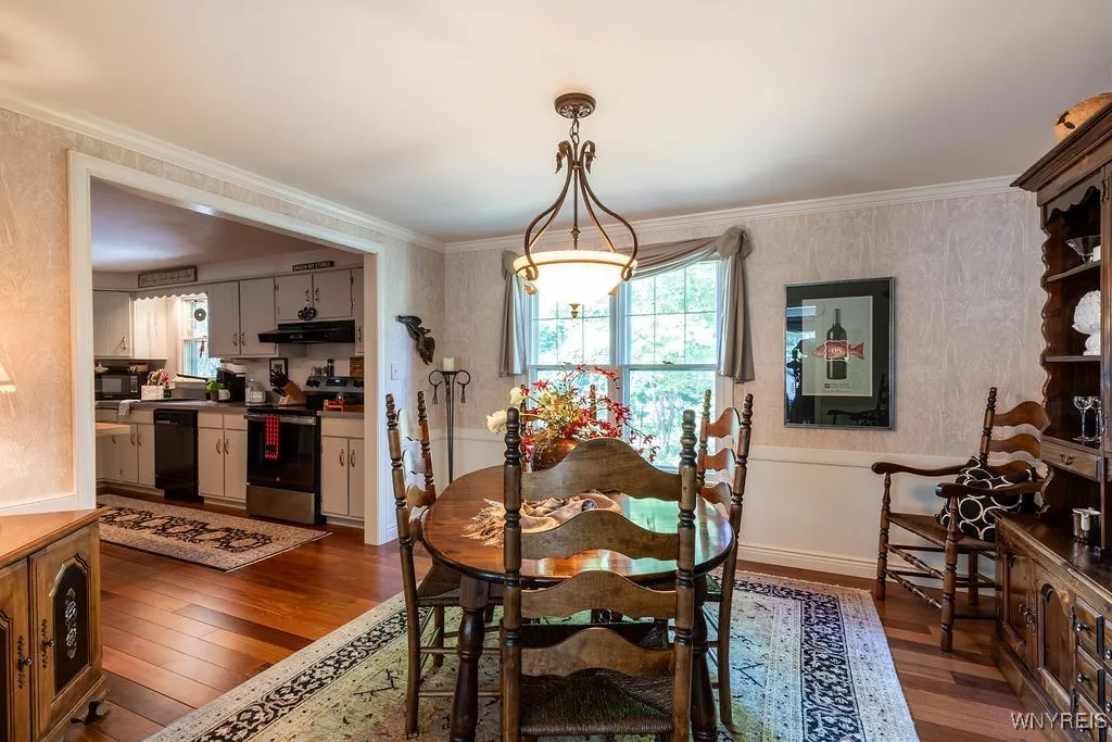 17 Briar Hill Road, Orchard Park, New York 14127, Orchard Park, New York 14127, 4 Bedrooms Bedrooms, 9 Rooms Rooms,3 BathroomsBathrooms,Residential,For Sale,17 Briar Hill Road, Orchard Park, New York 14127,B1624237