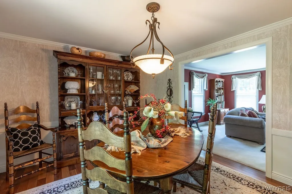 17 Briar Hill Road, Orchard Park, New York 14127, Orchard Park, New York 14127, 4 Bedrooms Bedrooms, 9 Rooms Rooms,3 BathroomsBathrooms,Residential,For Sale,17 Briar Hill Road, Orchard Park, New York 14127,B1624237