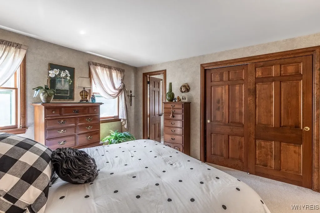 17 Briar Hill Road, Orchard Park, New York 14127, Orchard Park, New York 14127, 4 Bedrooms Bedrooms, 9 Rooms Rooms,3 BathroomsBathrooms,Residential,For Sale,17 Briar Hill Road, Orchard Park, New York 14127,B1624237