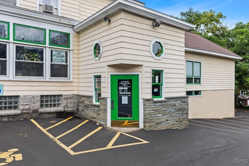 1628 West Genesee Street, Syracuse, New York 13204, Syracuse, New York 13204, ,Commercial Lease,For Rent,1628 West Genesee Street, Syracuse, New York 13204,S1625497