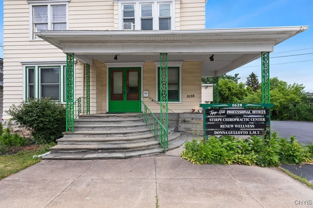 1628 West Genesee Street, Syracuse, New York 13204, Syracuse, New York 13204, ,Commercial Lease,For Rent,1628 West Genesee Street, Syracuse, New York 13204,S1625497