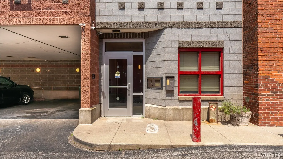 1416 Main Street, Buffalo, New York 14209, Buffalo, New York 14209, ,Commercial Lease,For Rent,1416 Main Street, Buffalo, New York 14209,B1626430