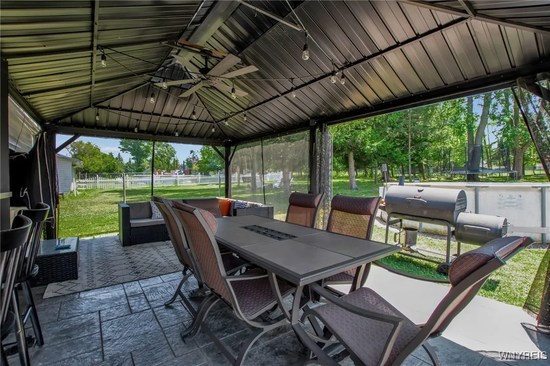 273 East And West Road, West Seneca, New York 1422, West Seneca, New York 14224, 3 Bedrooms Bedrooms, 7 Rooms Rooms,1 BathroomBathrooms,Residential,For Sale,273 East And West Road, West Seneca, New York 1422,B1625875
