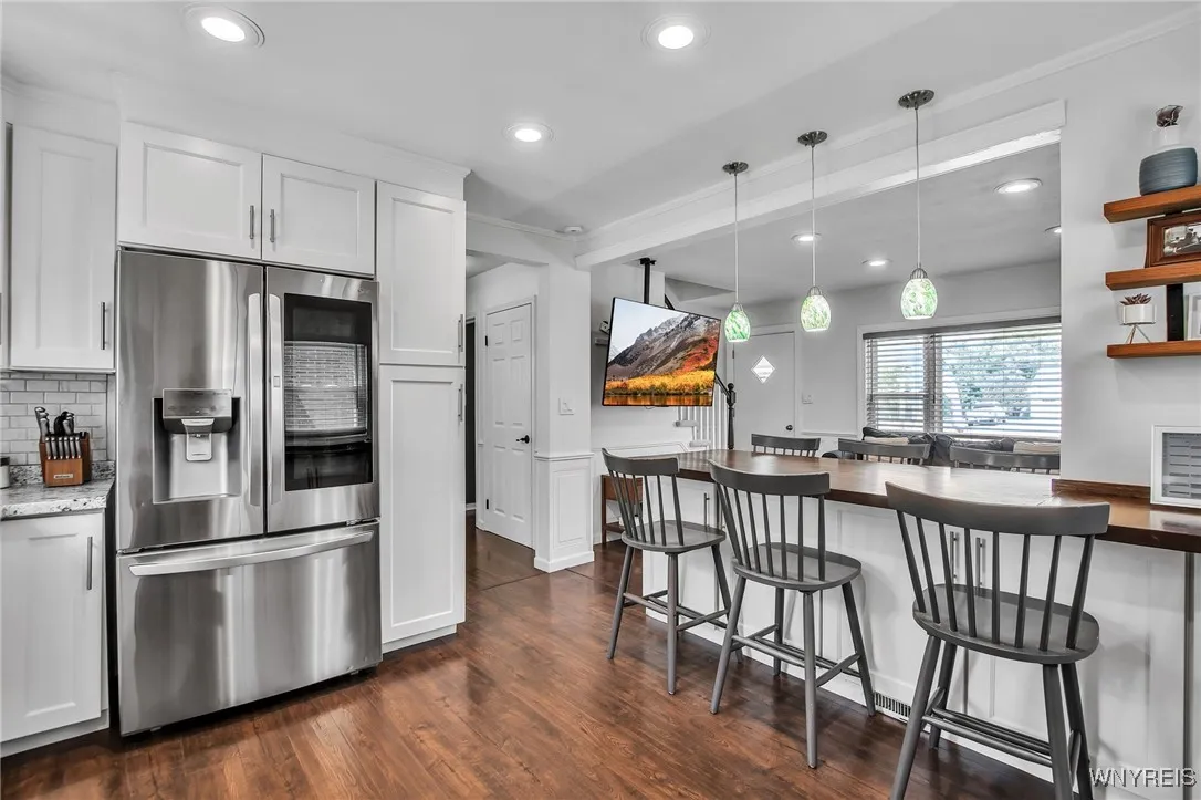 273 East And West Road, West Seneca, New York 1422, West Seneca, New York 14224, 3 Bedrooms Bedrooms, 7 Rooms Rooms,1 BathroomBathrooms,Residential,For Sale,273 East And West Road, West Seneca, New York 1422,B1625875