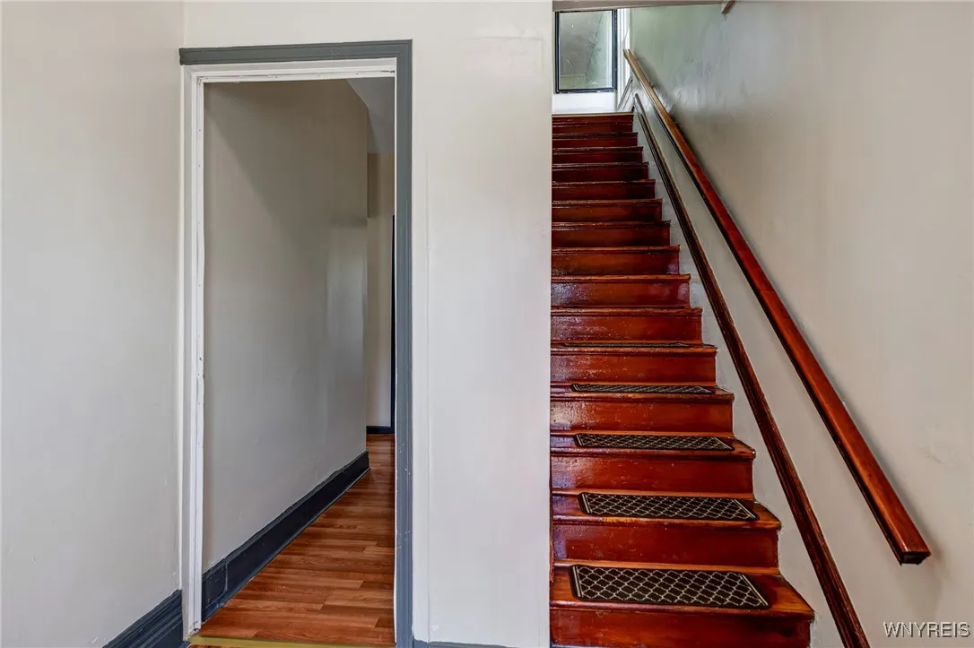 377 Walnut Street, Buffalo, New York 14204, Buffalo, New York 14204, 6 Bedrooms Bedrooms, ,2 BathroomsBathrooms,Residential,Closed,377 Walnut Street, Buffalo, New York 14204,0,B1626078