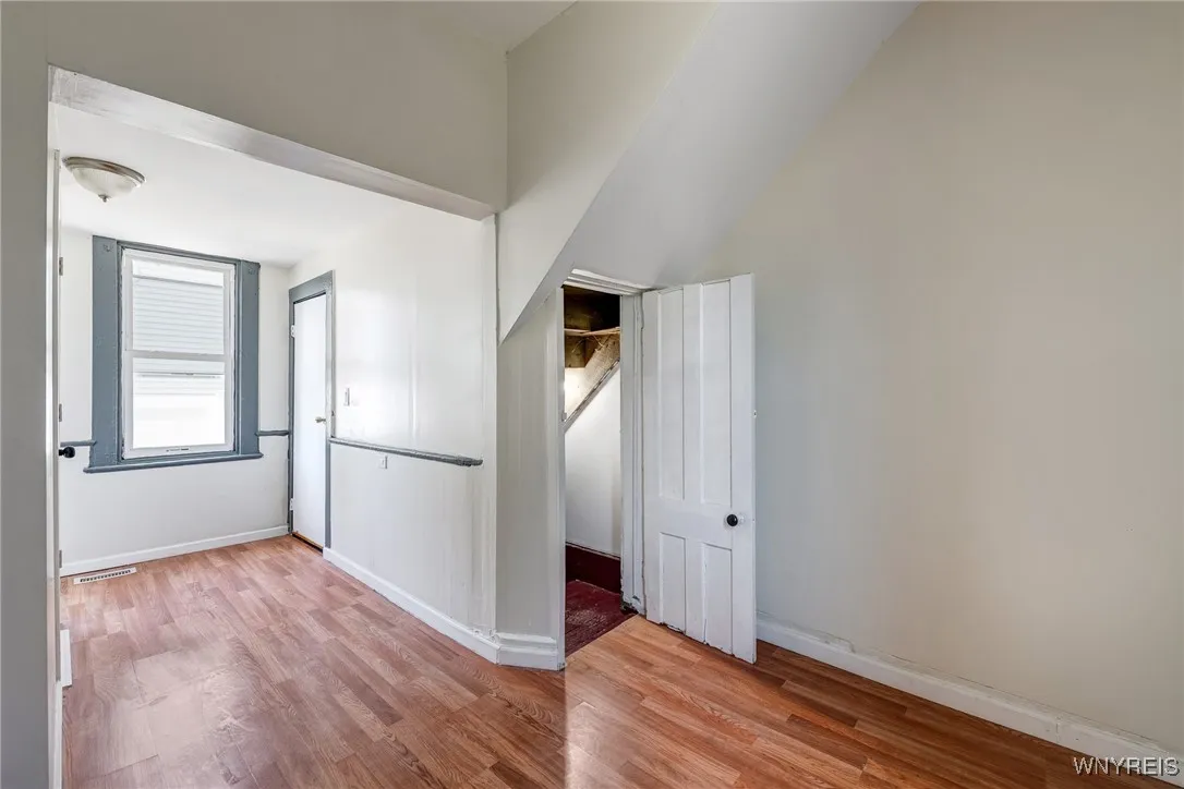 377 Walnut Street, Buffalo, New York 14204, Buffalo, New York 14204, 6 Bedrooms Bedrooms, ,2 BathroomsBathrooms,Residential,Closed,377 Walnut Street, Buffalo, New York 14204,0,B1626078