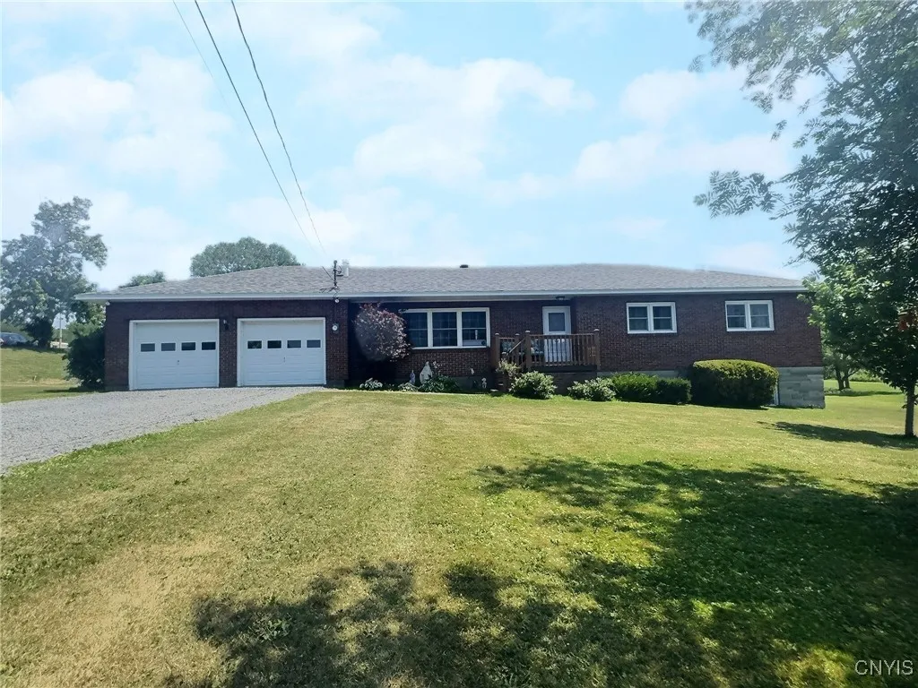90 County Route 63, Scriba, New York 13126, Scriba, New York 13126, 4 Bedrooms Bedrooms, 7 Rooms Rooms,1 BathroomBathrooms,Residential,Closed,90 County Route 63, Scriba, New York 13126,0,S1626384
