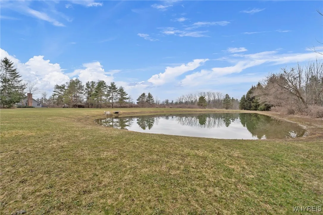 5246 Armor Duells Road, Orchard Park, New York 141, Orchard Park, New York 14127, 3 Bedrooms Bedrooms, 12 Rooms Rooms,3 BathroomsBathrooms,Residential,For Sale,5246 Armor Duells Road, Orchard Park, New York 141,B1626327