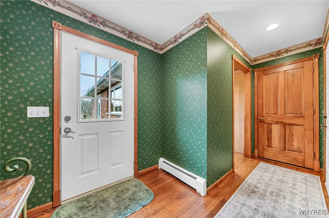 5246 Armor Duells Road, Orchard Park, New York 141, Orchard Park, New York 14127, 3 Bedrooms Bedrooms, 12 Rooms Rooms,3 BathroomsBathrooms,Residential,For Sale,5246 Armor Duells Road, Orchard Park, New York 141,B1626327