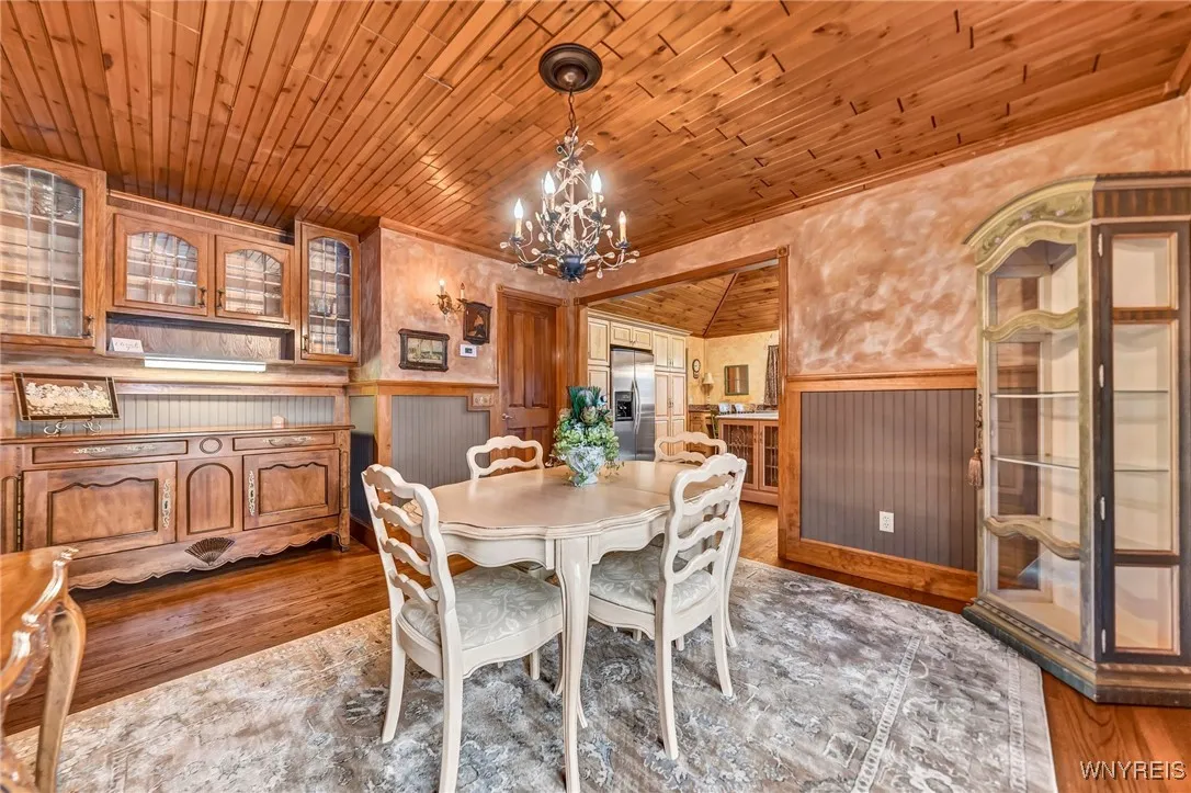 5246 Armor Duells Road, Orchard Park, New York 141, Orchard Park, New York 14127, 3 Bedrooms Bedrooms, 12 Rooms Rooms,3 BathroomsBathrooms,Residential,For Sale,5246 Armor Duells Road, Orchard Park, New York 141,B1626327