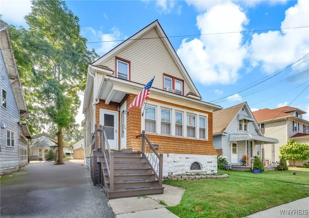 61 Bellwood Avenue, West Seneca, New York 14224, West Seneca, New York 14224, 6 Bedrooms Bedrooms, ,2 BathroomsBathrooms,Residential,Closed,61 Bellwood Avenue, West Seneca, New York 14224,0,B1626415 61 Bellwood Avenue, West Seneca, New York 14224, West Seneca, New York 14224, 6 Bedrooms Bedrooms, ,2 BathroomsBathrooms,Residential,Closed,61 Bellwood Avenue, West Seneca, New York 14224,0,B1626415