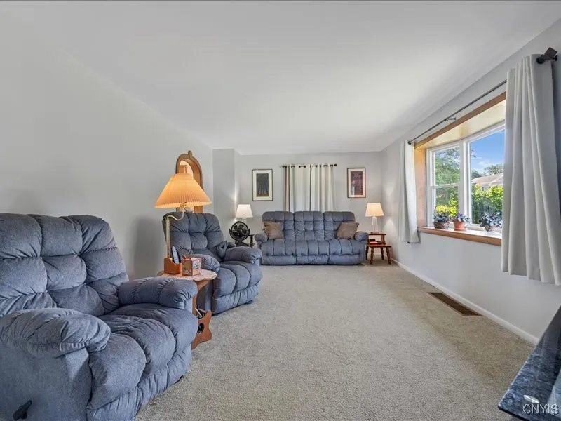 15 Stryker Avenue, Owasco, New York 13021, Owasco, New York 13021, 4 Bedrooms Bedrooms, 8 Rooms Rooms,4 BathroomsBathrooms,Residential,For Sale,15 Stryker Avenue, Owasco, New York 13021,0,S1626473