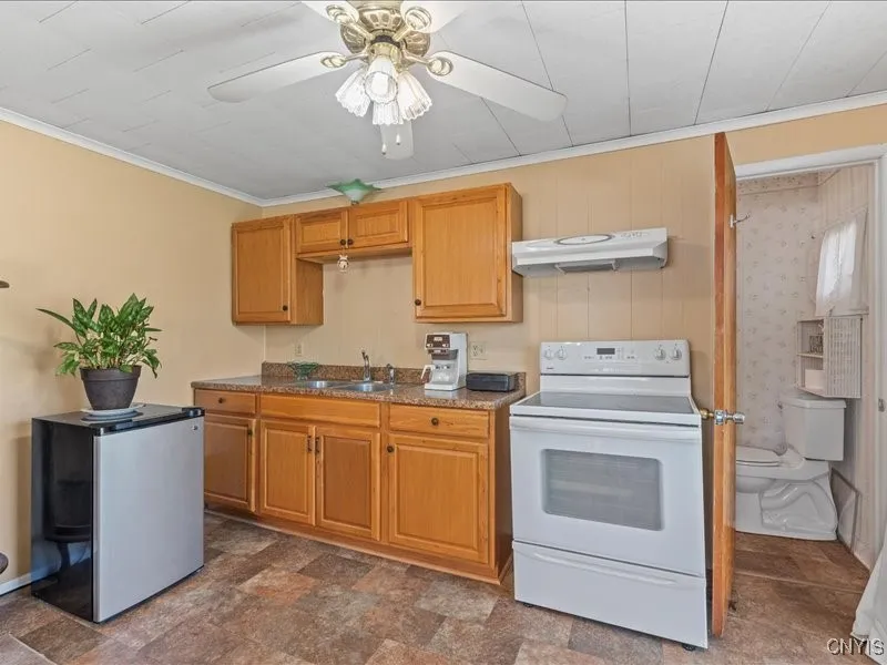 15 Stryker Avenue, Owasco, New York 13021, Owasco, New York 13021, 4 Bedrooms Bedrooms, ,3 BathroomsBathrooms,Residential,For Sale,15 Stryker Avenue, Owasco, New York 13021,0,S1626428