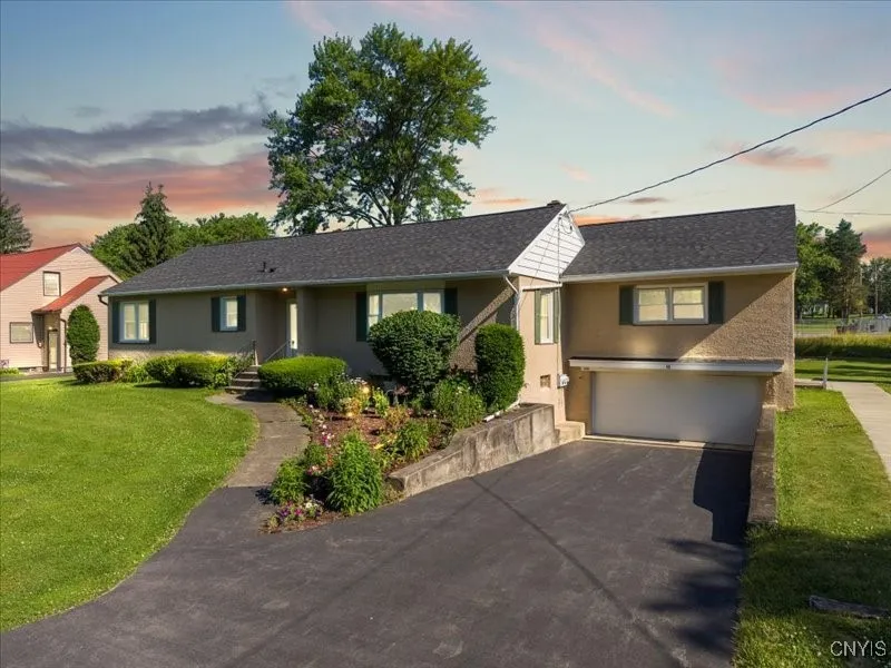 15 Stryker Avenue, Owasco, New York 13021, Owasco, New York 13021, 4 Bedrooms Bedrooms, ,3 BathroomsBathrooms,Residential,For Sale,15 Stryker Avenue, Owasco, New York 13021,0,S1626428