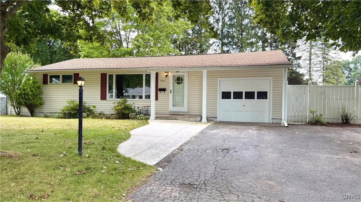 320 Rebecca Street, Clay, New York 13212, Clay, New York 13212, 3 Bedrooms Bedrooms, 7 Rooms Rooms,1 BathroomBathrooms,Residential,Closed,320 Rebecca Street, Clay, New York 13212,0,S1623332