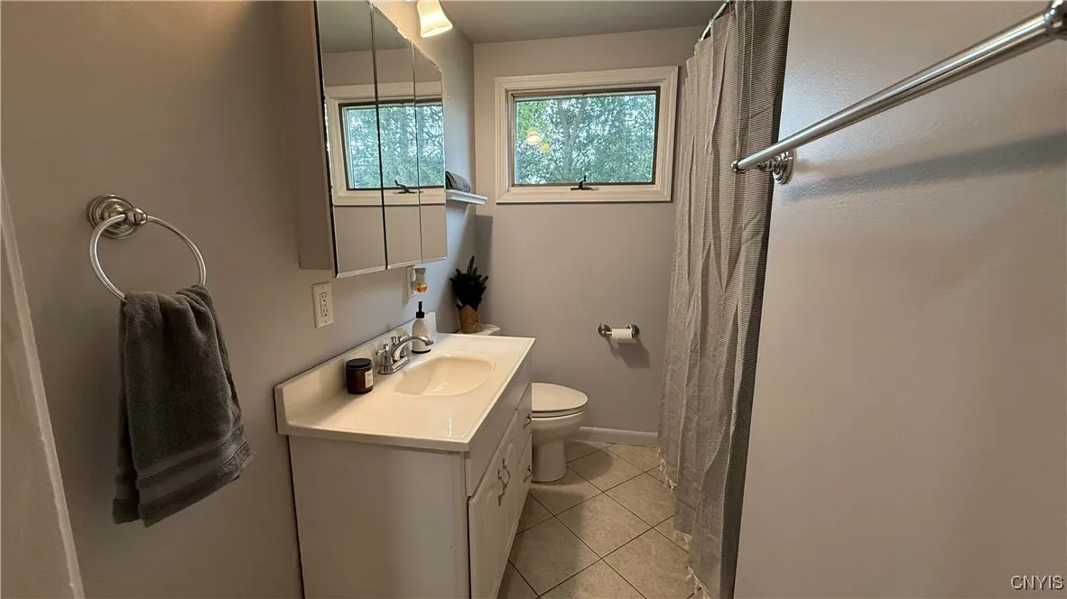 Main Bathroom