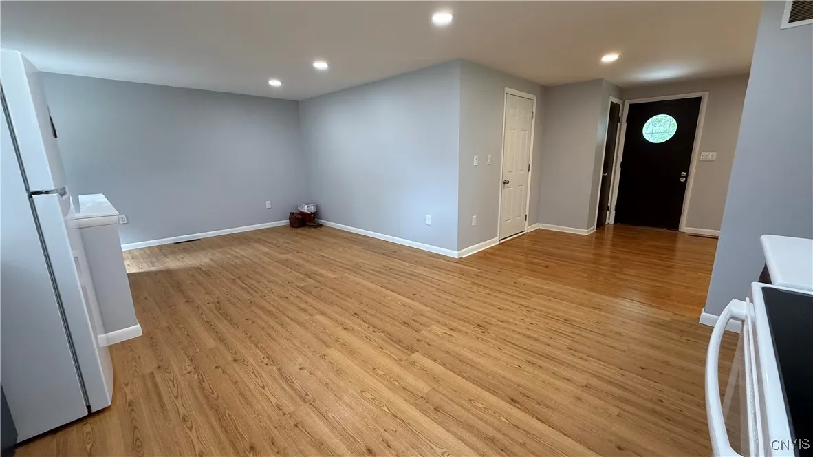 Dining Area, Front Door on the right