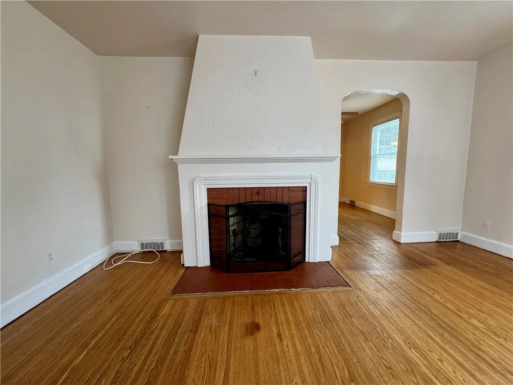 109 Worcester Road, Greece, New York 14616, Greece, New York 14616, 3 Bedrooms Bedrooms, 7 Rooms Rooms,1 BathroomBathrooms,Residential,Closed,109 Worcester Road, Greece, New York 14616,0,R1626388