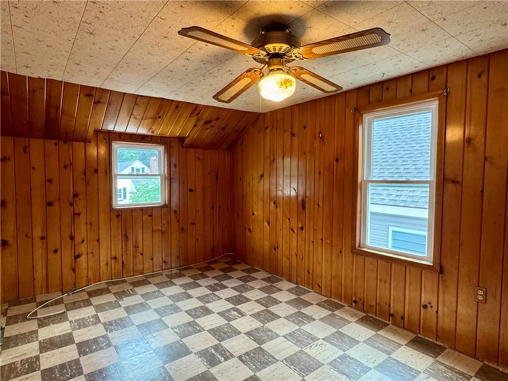 109 Worcester Road, Greece, New York 14616, Greece, New York 14616, 3 Bedrooms Bedrooms, 7 Rooms Rooms,1 BathroomBathrooms,Residential,Closed,109 Worcester Road, Greece, New York 14616,0,R1626388