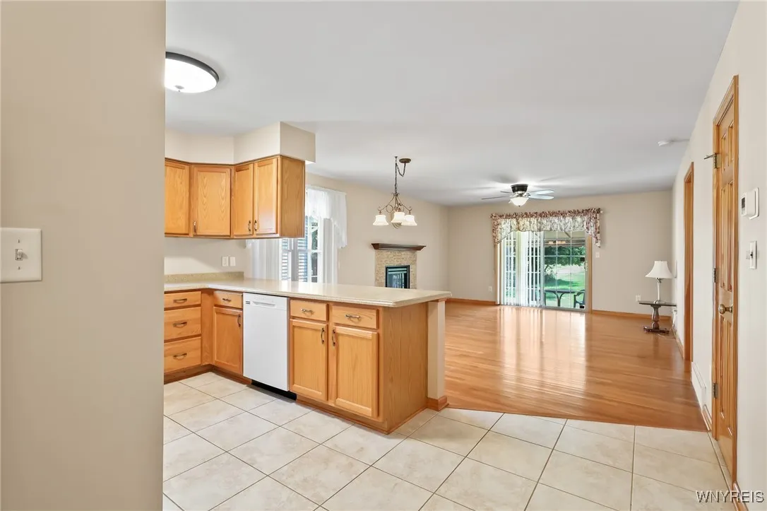 35 Gardenville On The Green, West Seneca, New York, West Seneca, New York 14224, 2 Bedrooms Bedrooms, 5 Rooms Rooms,1 BathroomBathrooms,Residential,Closed,35 Gardenville On The Green, West Seneca, New York,0,B1625520