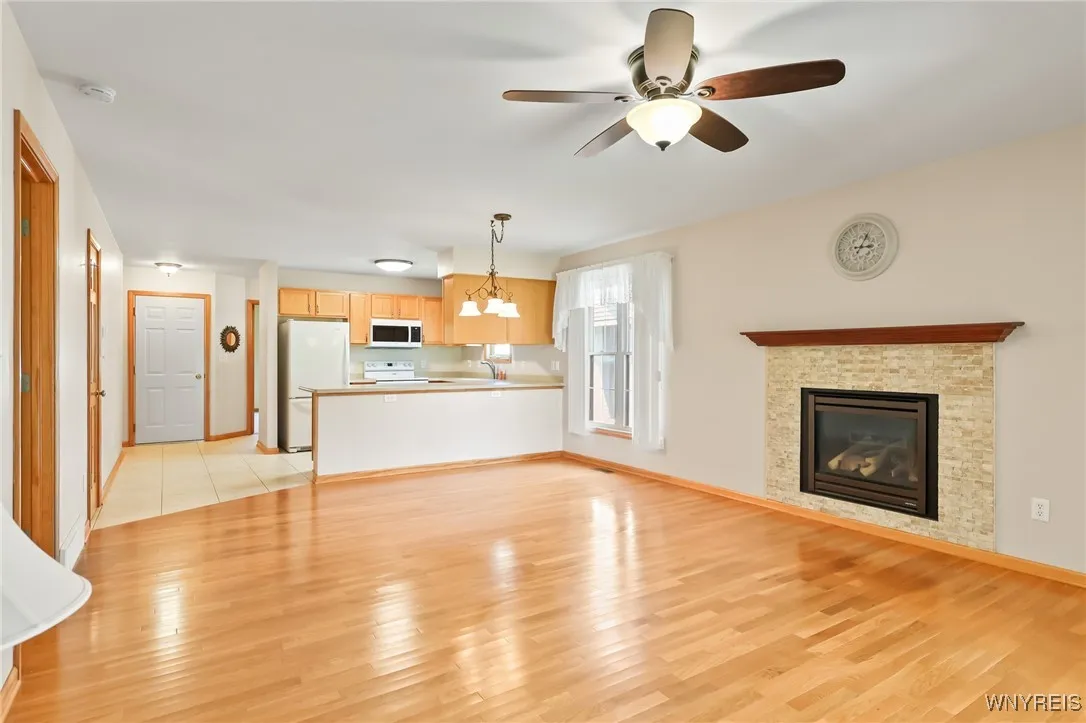 35 Gardenville On The Green, West Seneca, New York, West Seneca, New York 14224, 2 Bedrooms Bedrooms, 5 Rooms Rooms,1 BathroomBathrooms,Residential,Closed,35 Gardenville On The Green, West Seneca, New York,0,B1625520