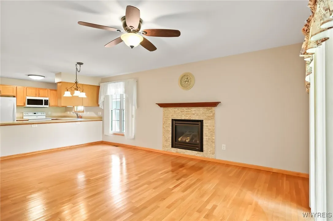 35 Gardenville On The Green, West Seneca, New York, West Seneca, New York 14224, 2 Bedrooms Bedrooms, 5 Rooms Rooms,1 BathroomBathrooms,Residential,Closed,35 Gardenville On The Green, West Seneca, New York,0,B1625520