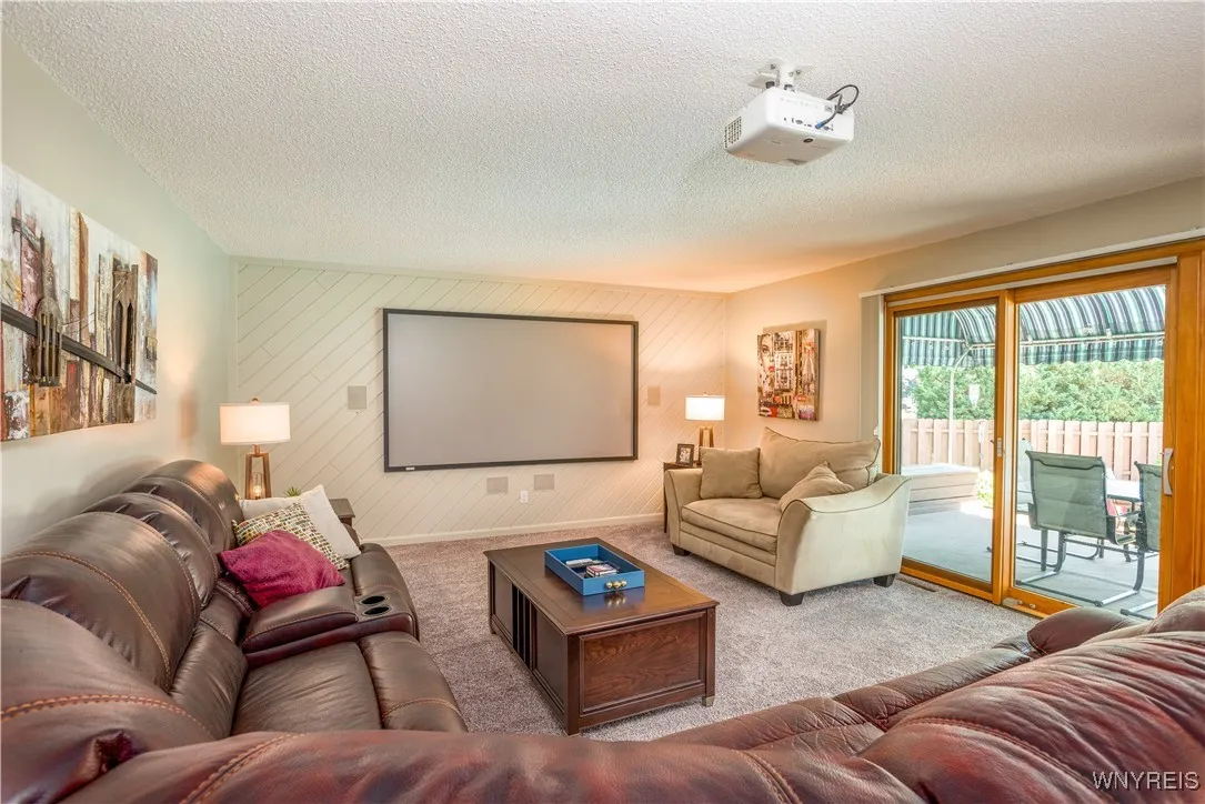 26 Lancelot Court, Amherst, New York 14068, Amherst, New York 14068, 3 Bedrooms Bedrooms, 9 Rooms Rooms,2 BathroomsBathrooms,Residential,For Sale,26 Lancelot Court, Amherst, New York 14068,B1626493