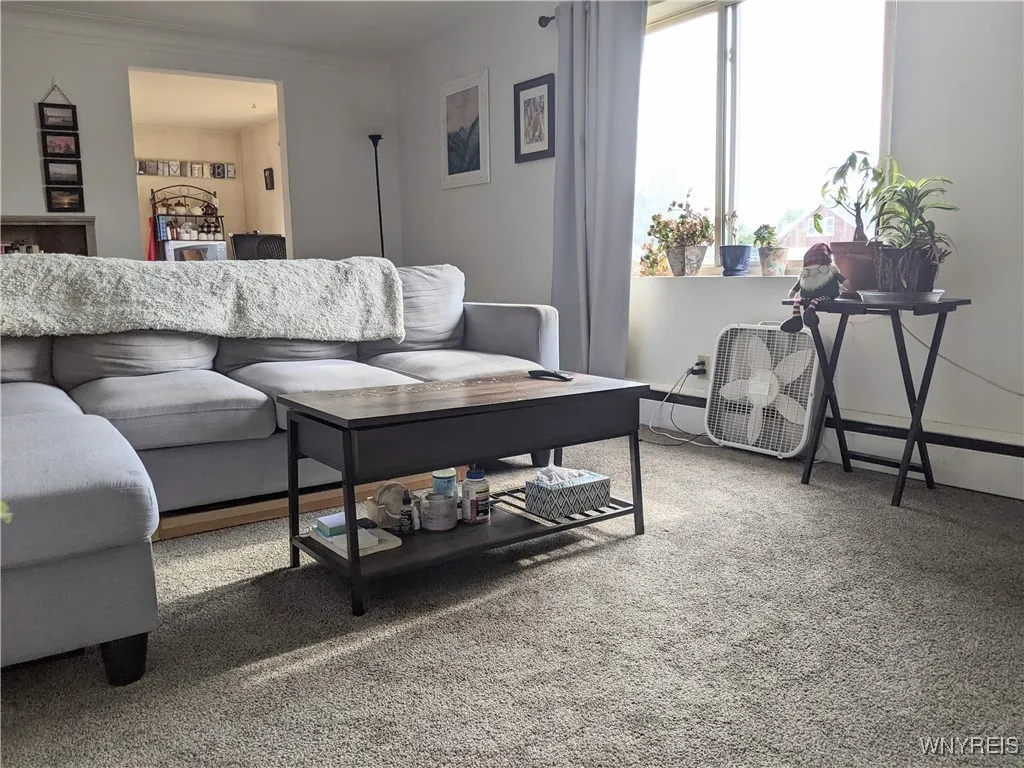 Apt 4