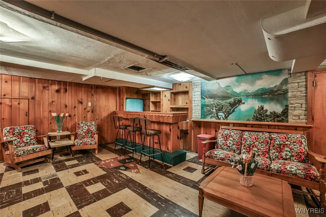 26 Devon Lane, Amherst, New York 14221, Amherst, New York 14221, 4 Bedrooms Bedrooms, 7 Rooms Rooms,2 BathroomsBathrooms,Residential,For Sale,26 Devon Lane, Amherst, New York 14221,B1625947