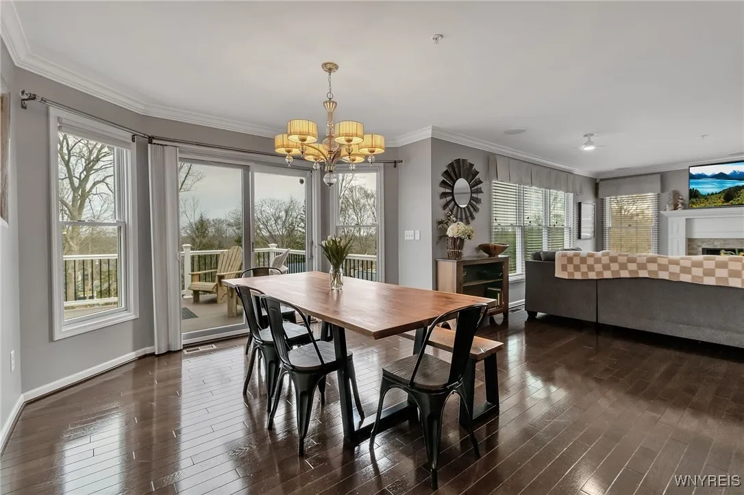 905 Sullivan Court, Lewiston, New York 14092, Lewiston, New York 14092, 4 Bedrooms Bedrooms, 14 Rooms Rooms,2 BathroomsBathrooms,Residential,Closed,905 Sullivan Court, Lewiston, New York 14092,0,B1626605