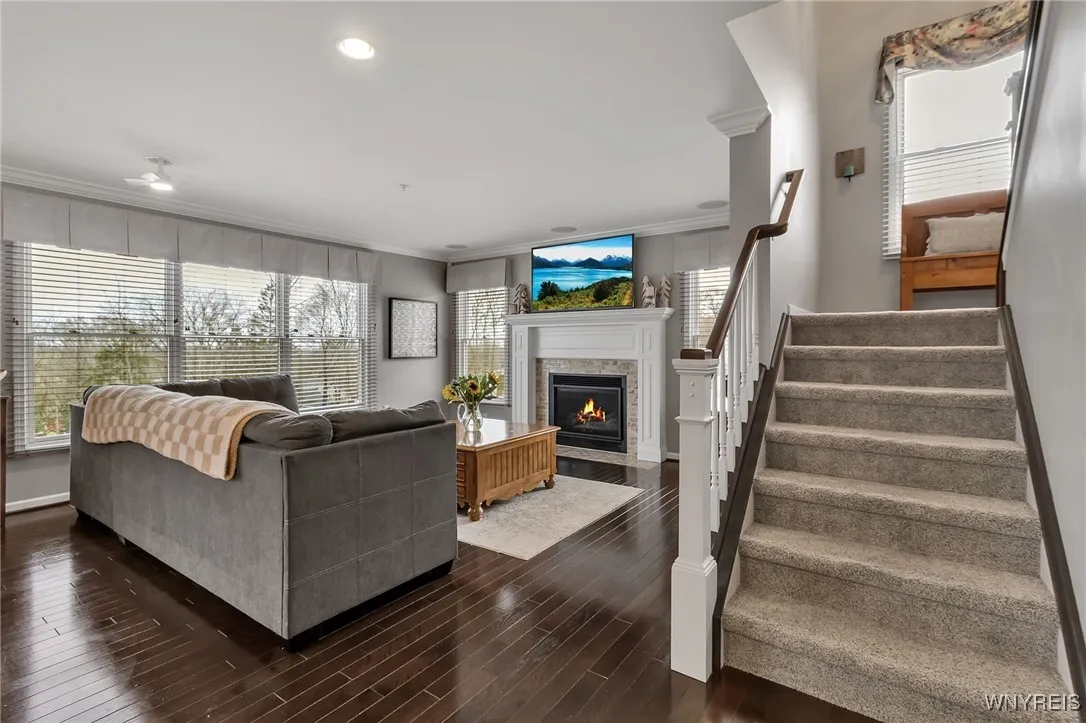 905 Sullivan Court, Lewiston, New York 14092, Lewiston, New York 14092, 4 Bedrooms Bedrooms, 14 Rooms Rooms,2 BathroomsBathrooms,Residential,Closed,905 Sullivan Court, Lewiston, New York 14092,0,B1626605