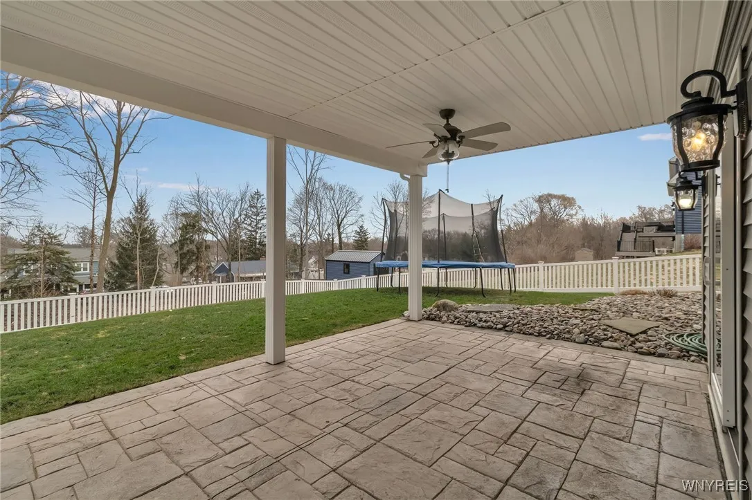 905 Sullivan Court, Lewiston, New York 14092, Lewiston, New York 14092, 4 Bedrooms Bedrooms, 14 Rooms Rooms,2 BathroomsBathrooms,Residential,Closed,905 Sullivan Court, Lewiston, New York 14092,0,B1626605