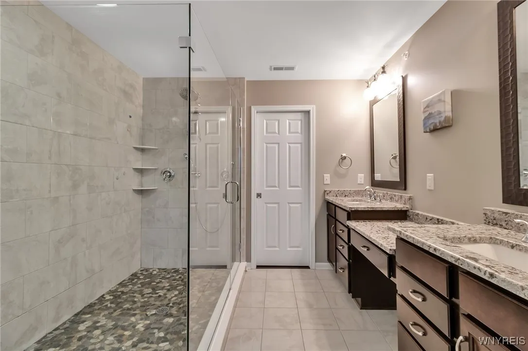 905 Sullivan Court, Lewiston, New York 14092, Lewiston, New York 14092, 4 Bedrooms Bedrooms, 14 Rooms Rooms,2 BathroomsBathrooms,Residential,Closed,905 Sullivan Court, Lewiston, New York 14092,0,B1626605