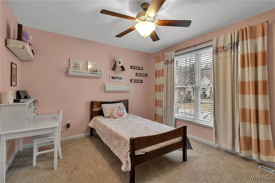 905 Sullivan Court, Lewiston, New York 14092, Lewiston, New York 14092, 4 Bedrooms Bedrooms, 14 Rooms Rooms,2 BathroomsBathrooms,Residential,Closed,905 Sullivan Court, Lewiston, New York 14092,0,B1626605