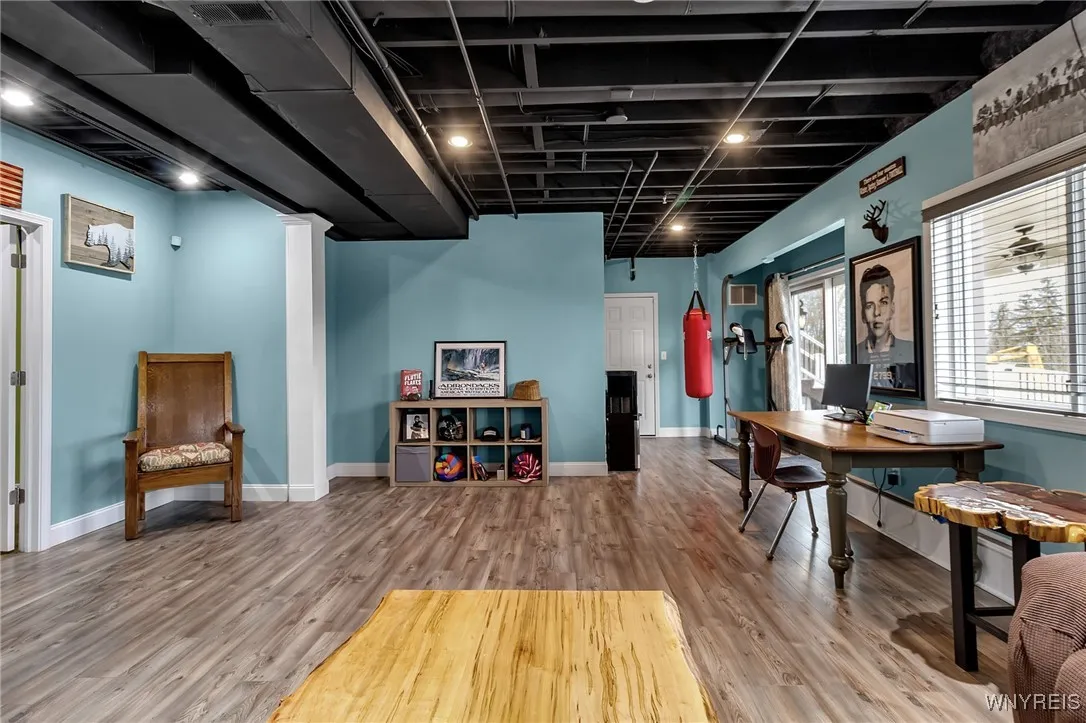 905 Sullivan Court, Lewiston, New York 14092, Lewiston, New York 14092, 4 Bedrooms Bedrooms, 14 Rooms Rooms,2 BathroomsBathrooms,Residential,Closed,905 Sullivan Court, Lewiston, New York 14092,0,B1626605