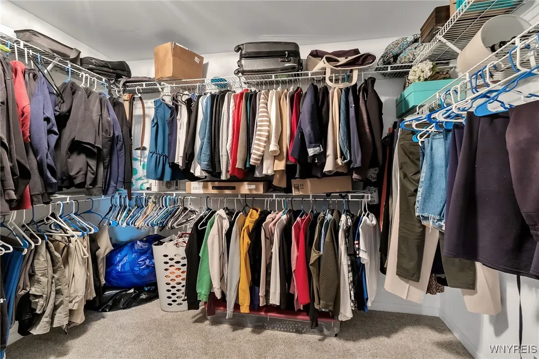 905 Sullivan Court, Lewiston, New York 14092, Lewiston, New York 14092, 4 Bedrooms Bedrooms, 14 Rooms Rooms,2 BathroomsBathrooms,Residential,Closed,905 Sullivan Court, Lewiston, New York 14092,0,B1626605