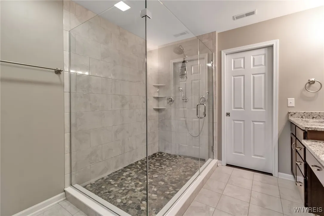 905 Sullivan Court, Lewiston, New York 14092, Lewiston, New York 14092, 4 Bedrooms Bedrooms, 14 Rooms Rooms,2 BathroomsBathrooms,Residential,Closed,905 Sullivan Court, Lewiston, New York 14092,0,B1626605