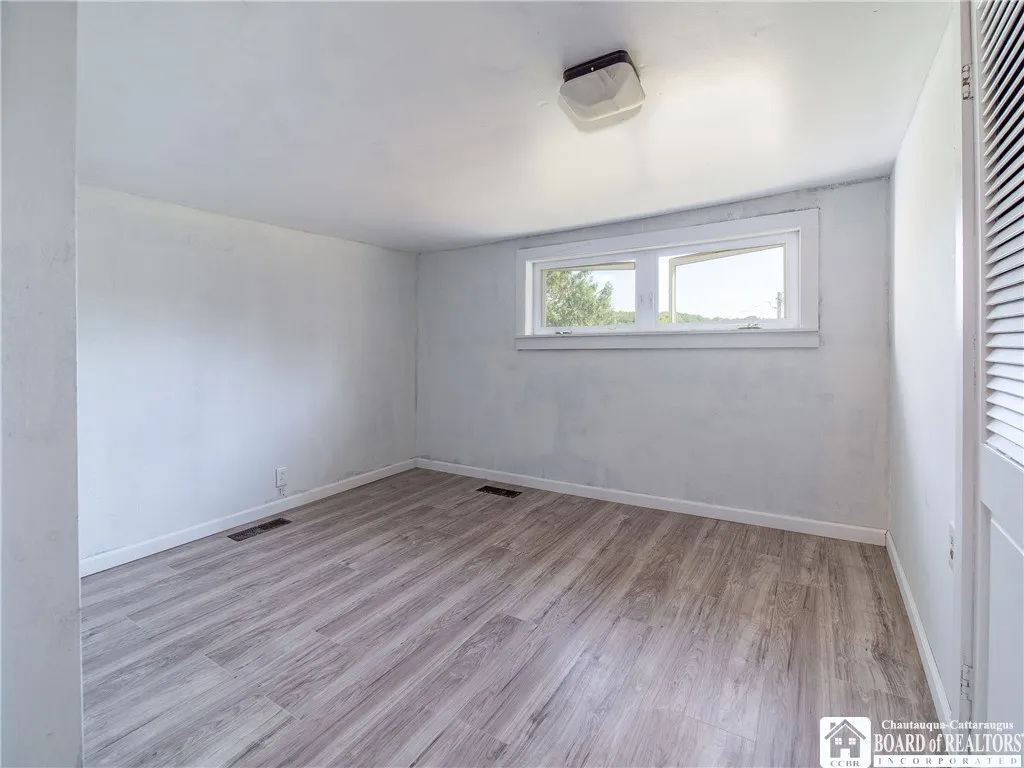 265 Big Tree Sugar Grove Road, Busti, New York 147, Busti, New York 14701, 4 Bedrooms Bedrooms, 9 Rooms Rooms,2 BathroomsBathrooms,Residential,Closed,265 Big Tree Sugar Grove Road, Busti, New York 147,0,R1625957