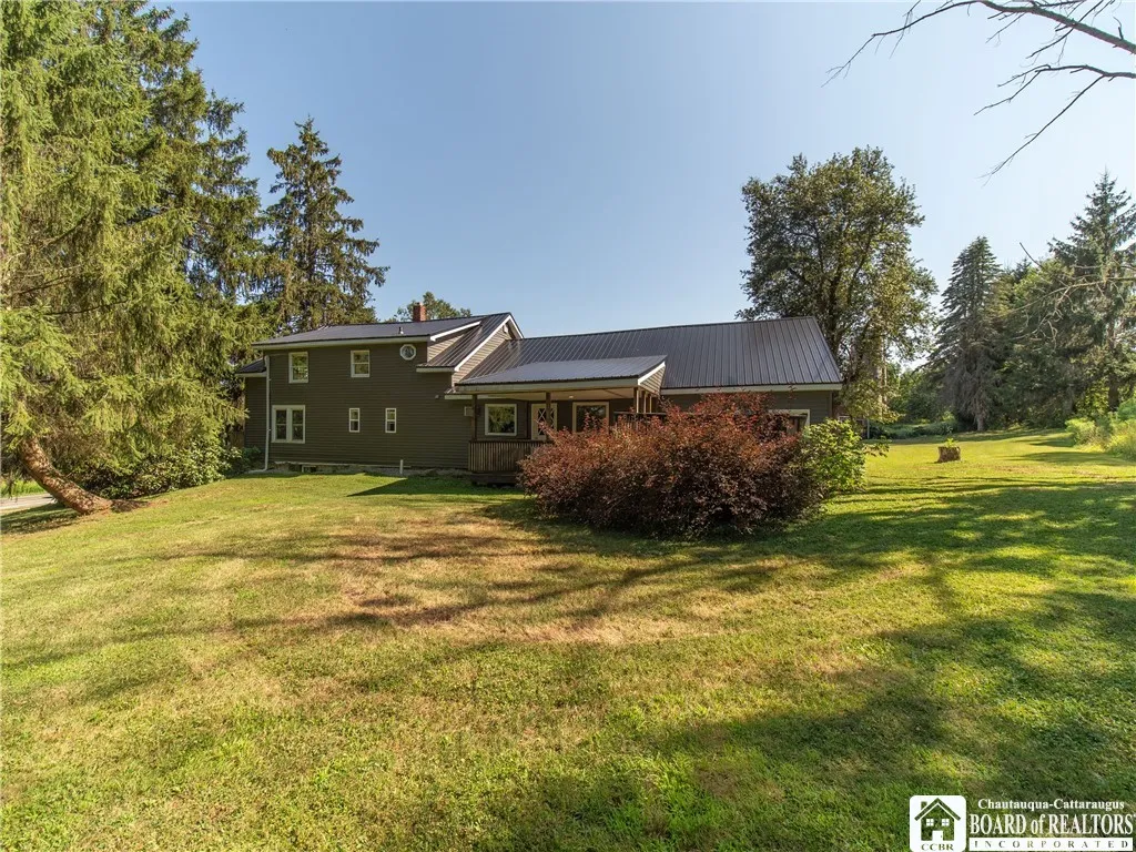 265 Big Tree Sugar Grove Road, Busti, New York 147, Busti, New York 14701, 4 Bedrooms Bedrooms, 9 Rooms Rooms,2 BathroomsBathrooms,Residential,Closed,265 Big Tree Sugar Grove Road, Busti, New York 147,0,R1625957