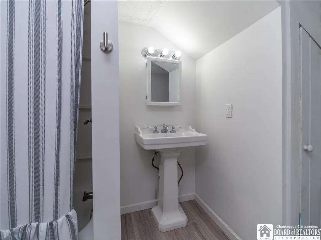 265 Big Tree Sugar Grove Road, Busti, New York 147, Busti, New York 14701, 4 Bedrooms Bedrooms, 9 Rooms Rooms,2 BathroomsBathrooms,Residential,Closed,265 Big Tree Sugar Grove Road, Busti, New York 147,0,R1625957